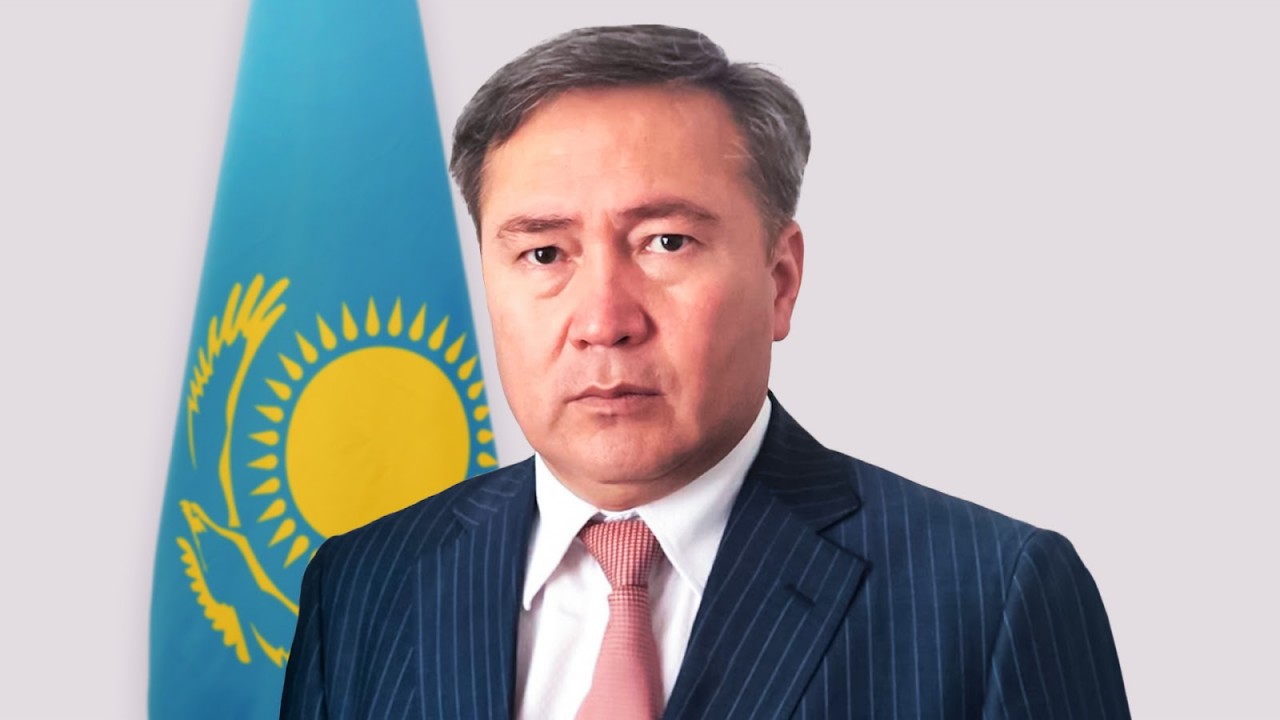 Досье: Акбаров Ерлан Есеналиевич
