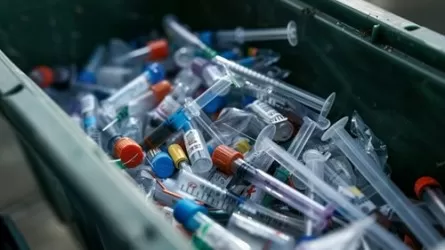 Опасные отходы утилизировали не по правилам в одном из регионов Казахстана