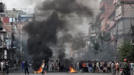 Премьер Непала ушел в отставку