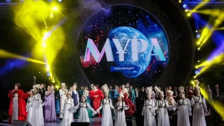 Алматы празднует День города: на площади Абая прозвучали шедевры оперы и балета 