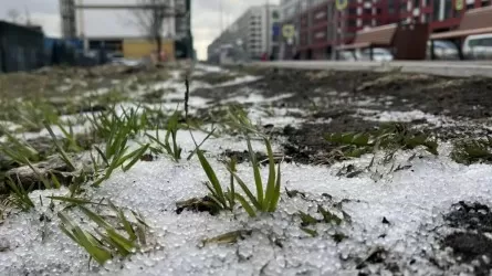 «Қар жауып, үсік жүреді»: 30 қыркүйекте еліміздің басым бөлігінде дауылды ескерту жарияланды