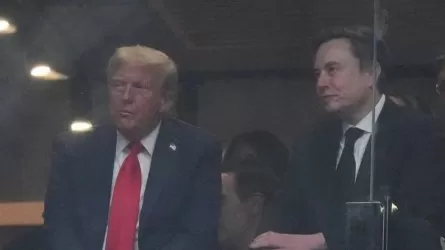 Трамп пен Маск арадағы келіспеушіліктен кейін ақыры жүздесті