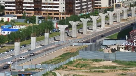 В Астане продают имущество для завершения LRT 