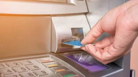 Енді әйелдер күйеуінің картасынан ақша шешіп ала алмайды