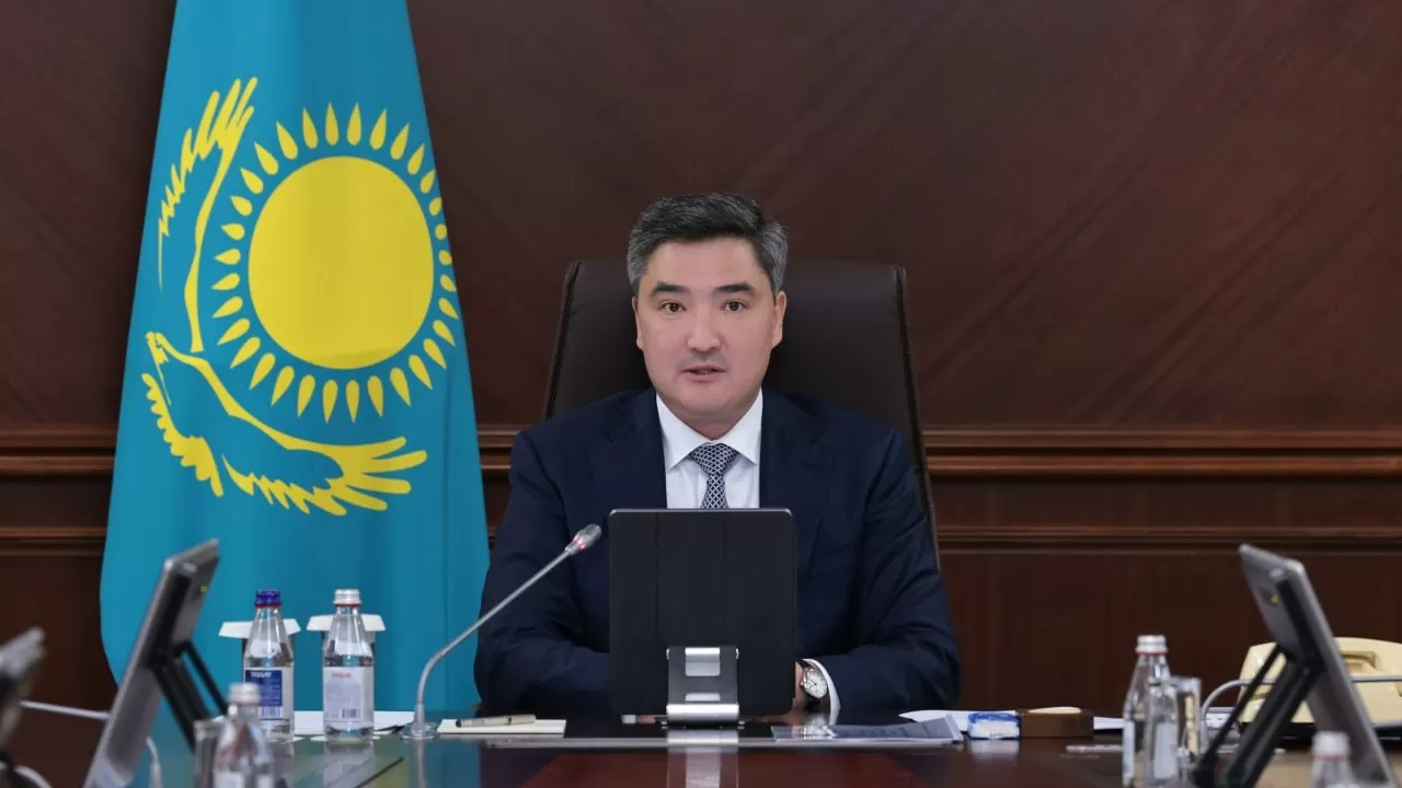 Үкіметте жол қозғалысы қауіпсіздігін арттыру шаралары қаралды