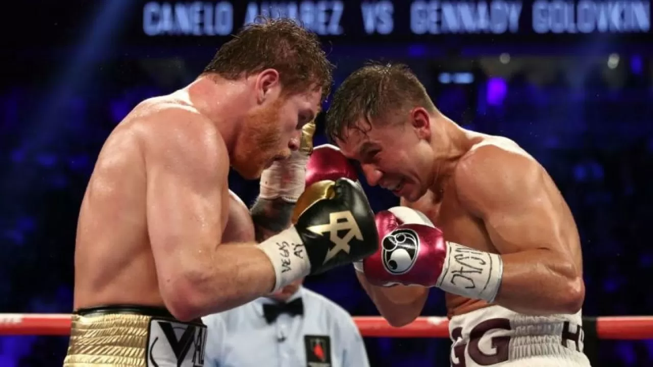 Netflix Канелоның Головкинмен өткізген жекпе-жектері жайлы деректі фильм түсірілетінін мәлімдеді