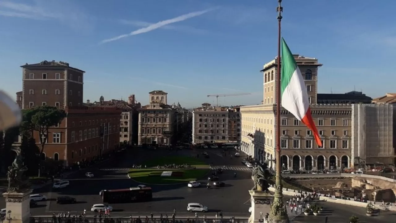 Выдачу виз приостанавливает посольство Италии в Казахстане 