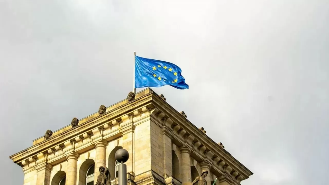 Евросоюз думает о санкциях против соседа Казахстана 
