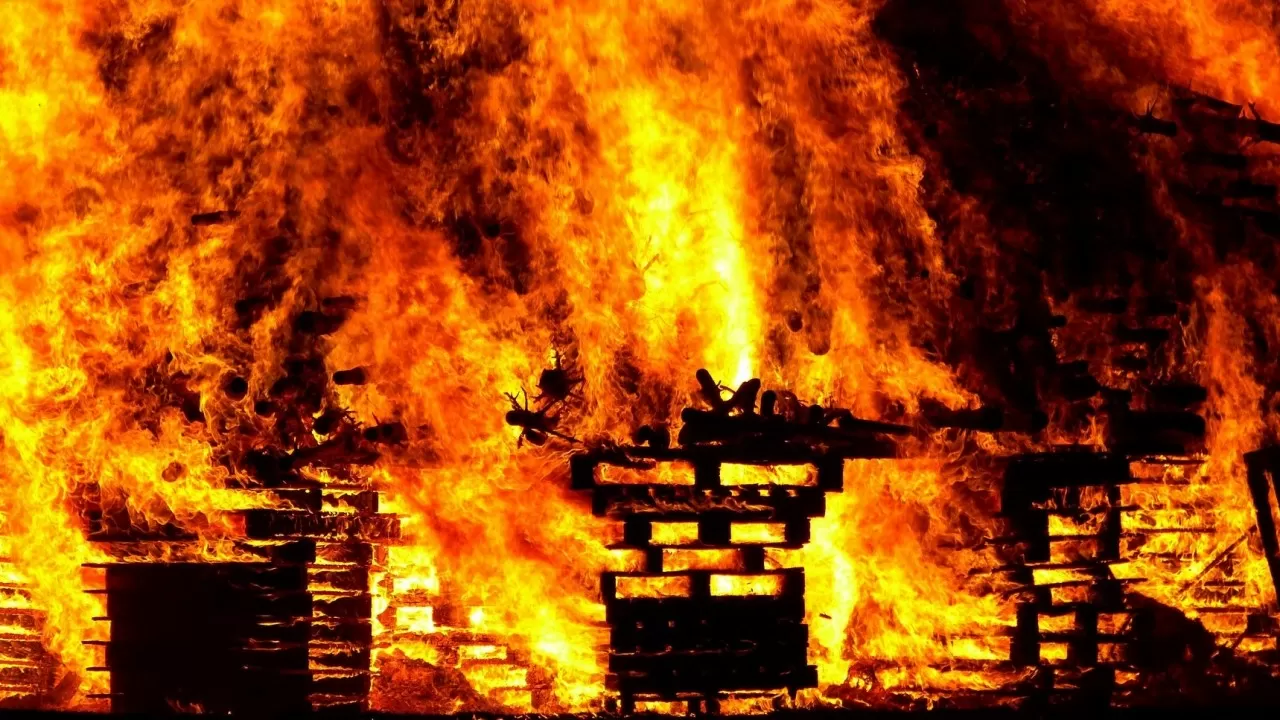 Пятерых детей спасли при пожаре в Павлодарской области 