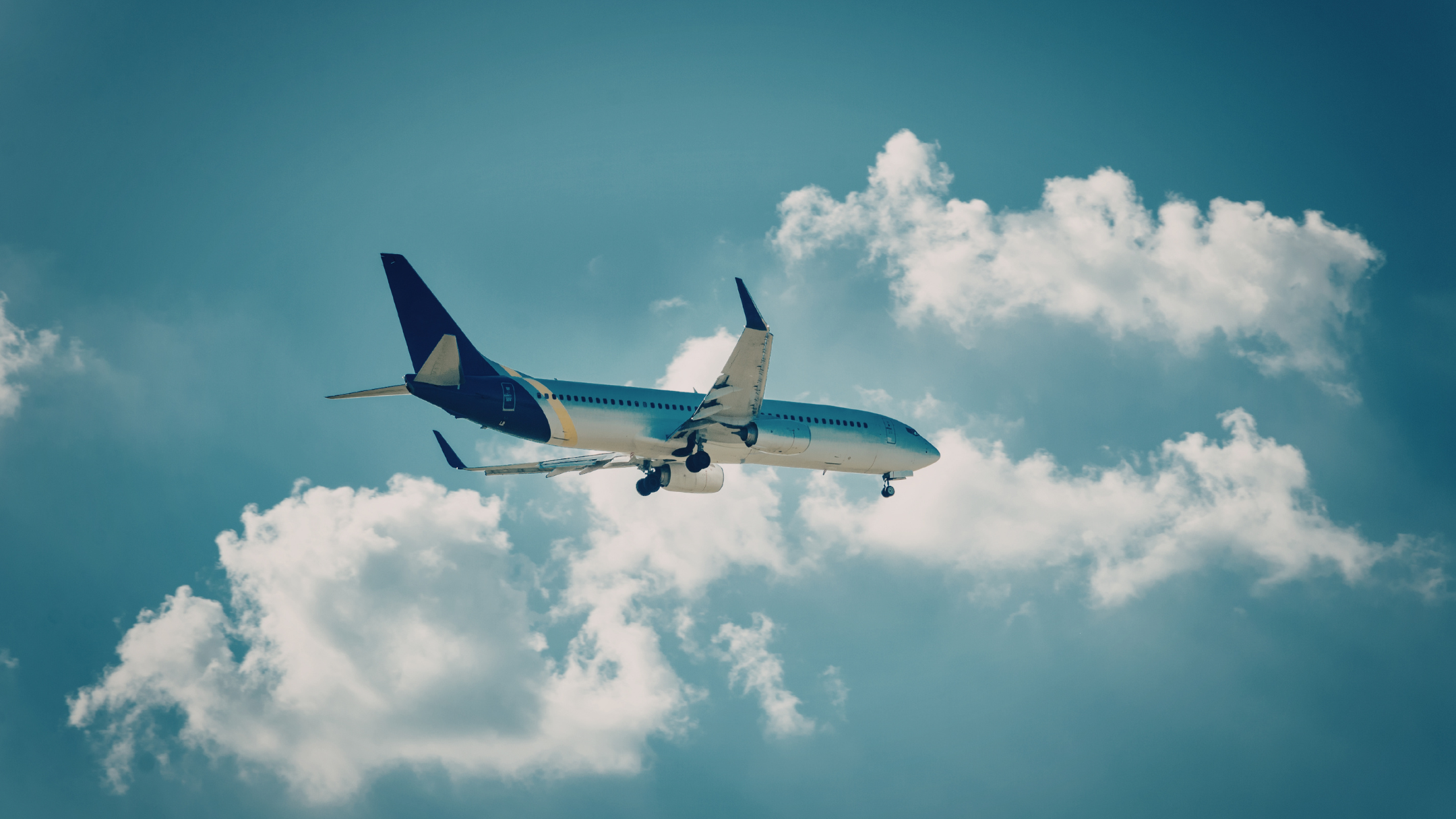 Қазақстандық әуе компанияларға Иран әуе кеңістігі арқылы ұшуға тыйым салынды