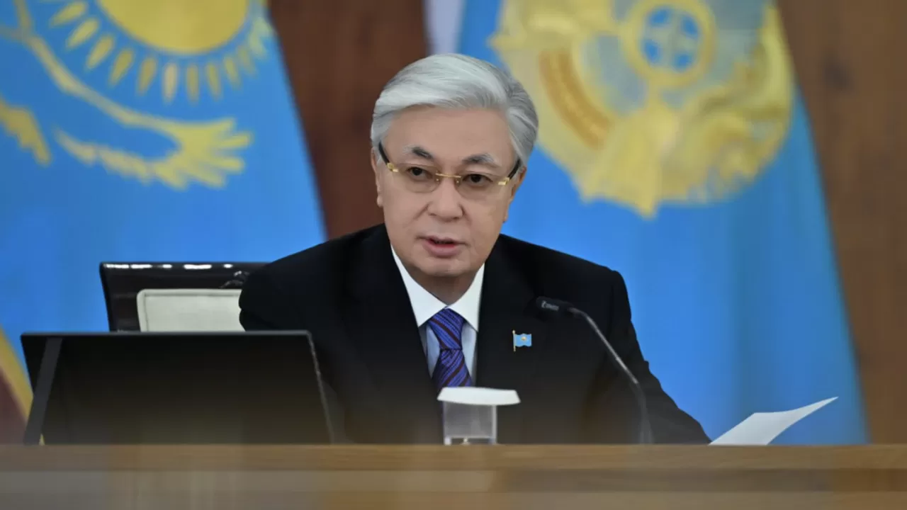 Билік транзиті туралы сөз қозғауға әлі ерте &ndash; Президент