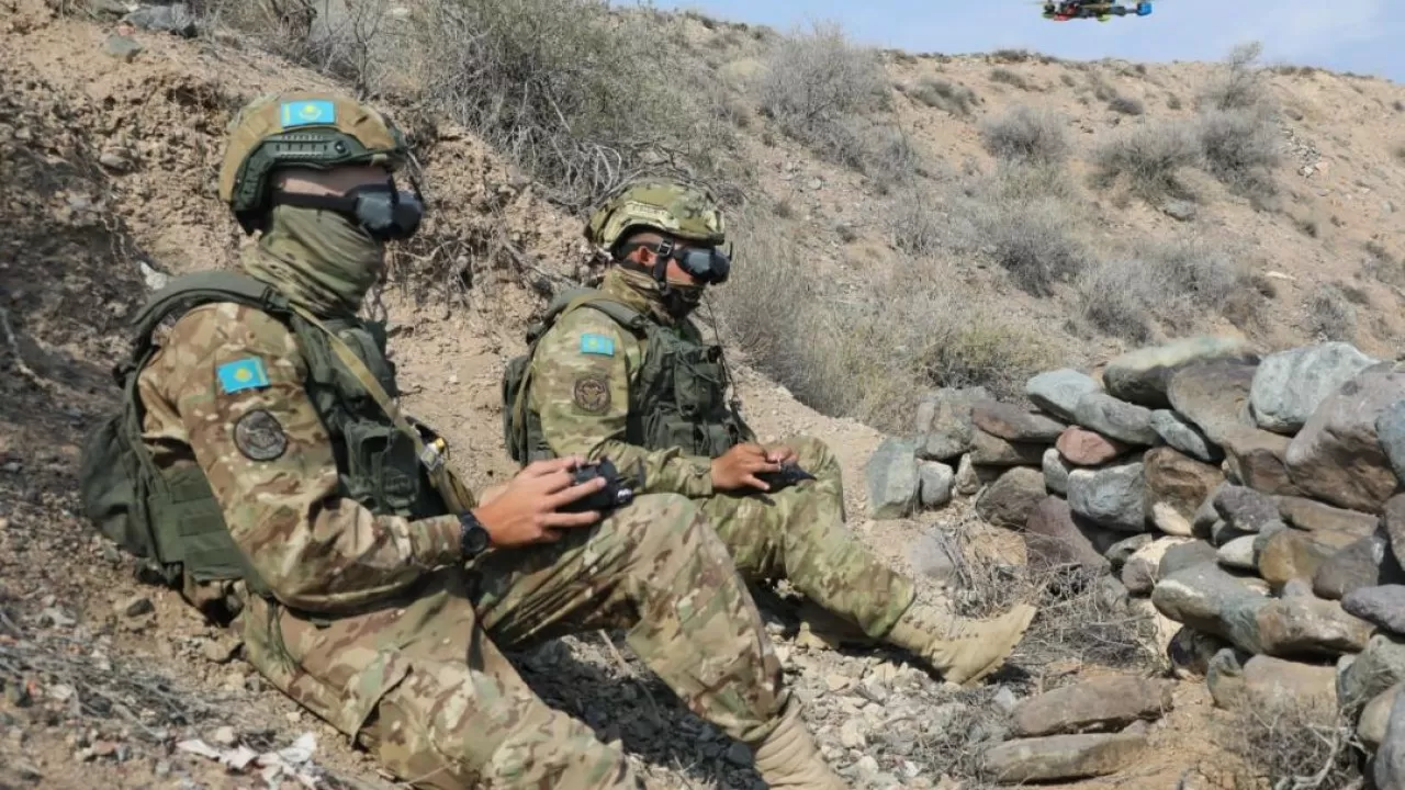 Бір айда 100-ден аса дрон: Десанттық-шабуылдау әскерлерінде өндіріс дамып келеді