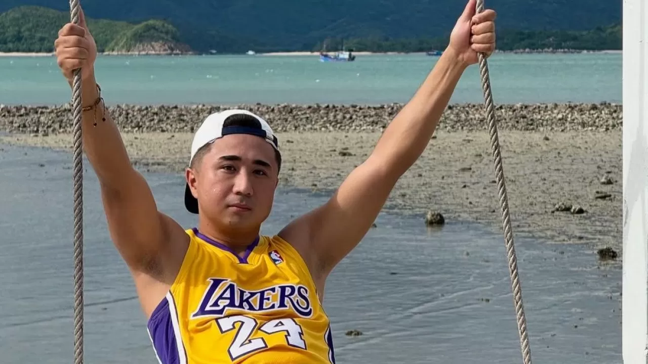 182 мың доллар криптоактивіне тыйым салынды: Блогер Қайсар Қамзаға халықаралық іздеу жарияланды