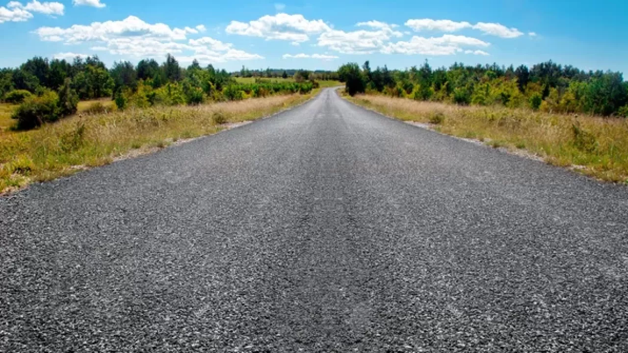 В казахстанских селах не будут строить асфальтовые дороги