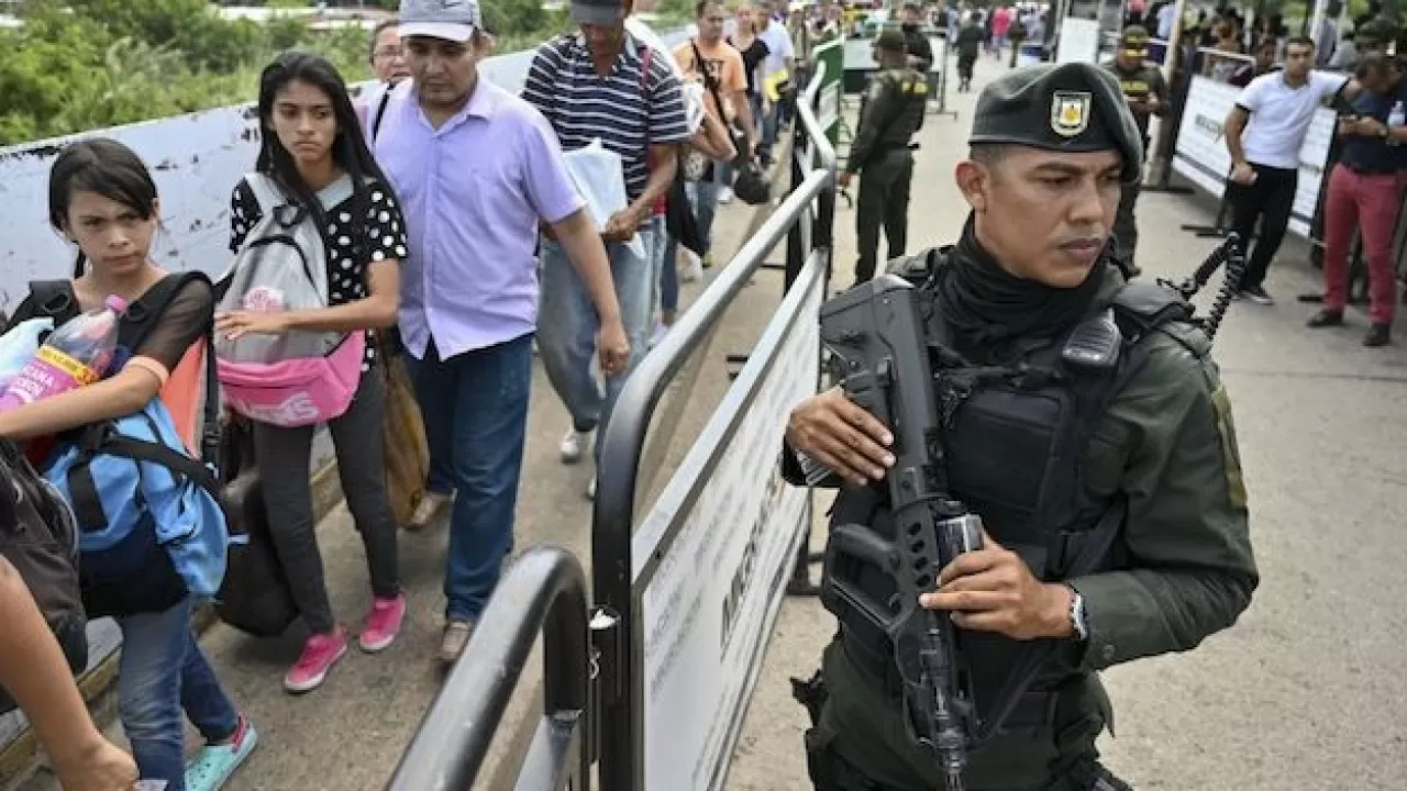 Колумбия шекарадағы қауіпсіздікті күшейтті