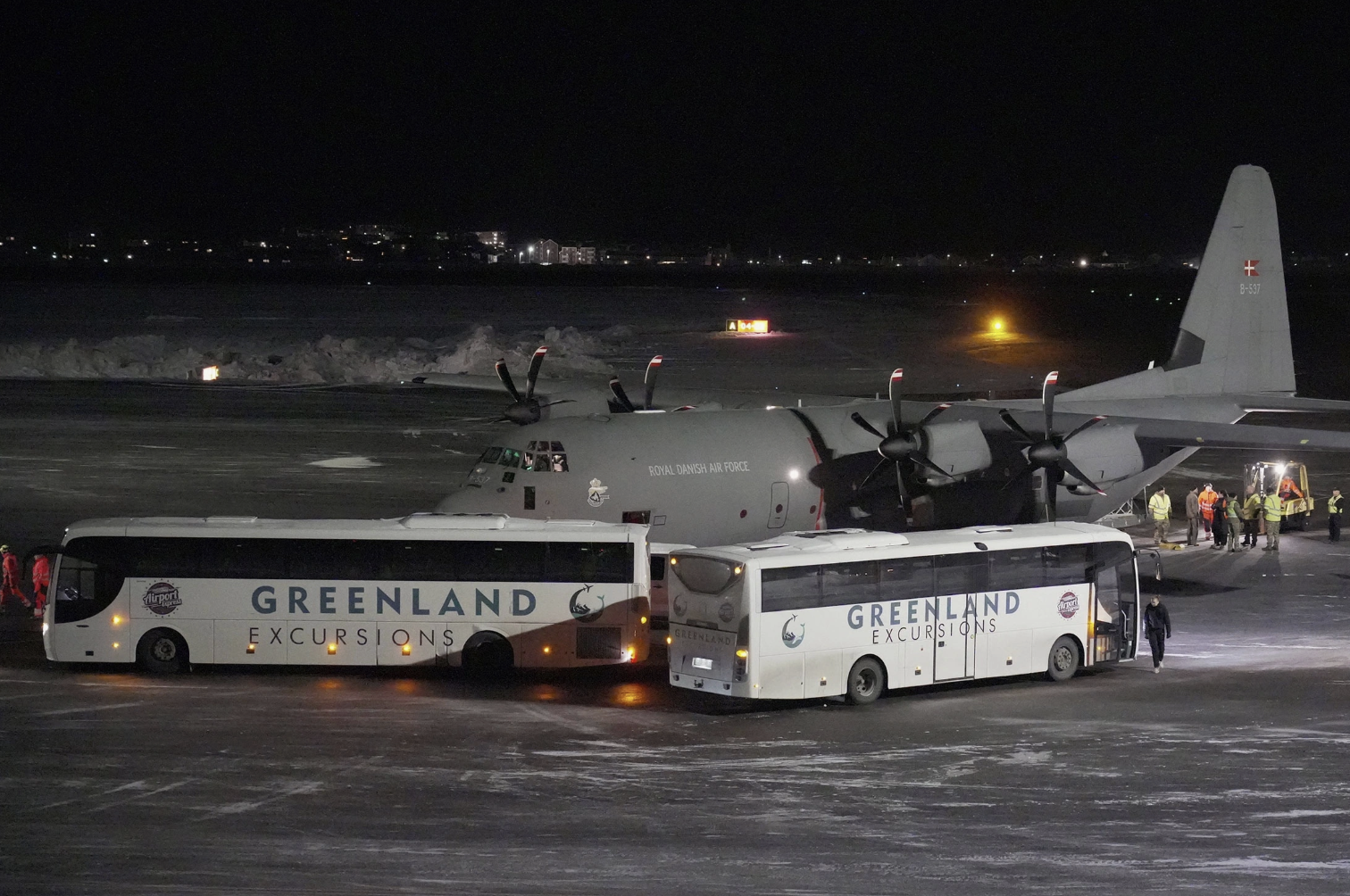 Еуропалық елдер Гренландияға өз әскерилерін жібере бастады 
