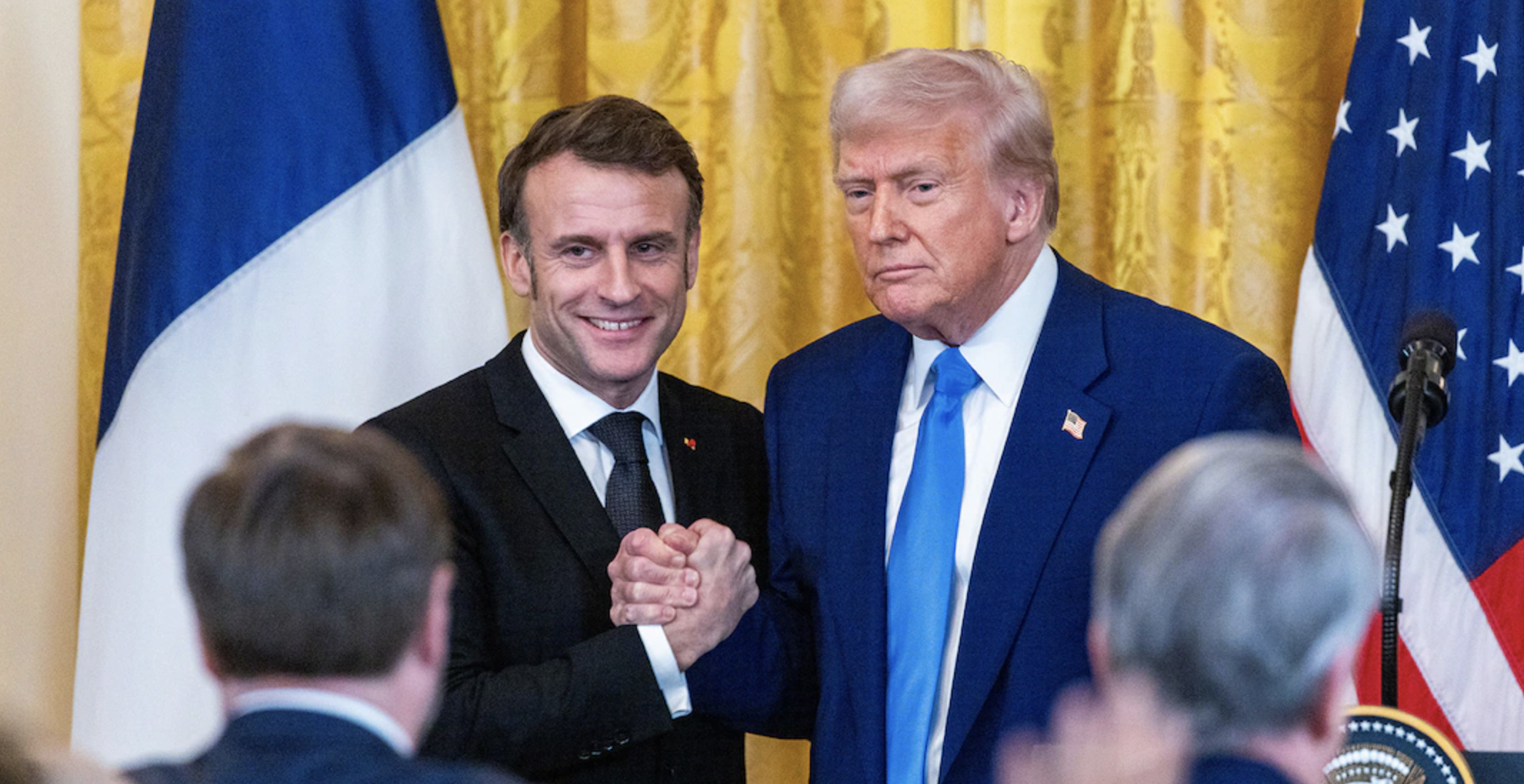 "Ұлы істерді бірге жасауға тырысайық": Трамп Макронмен арадағы жеке жазбасын жариялап жіберді