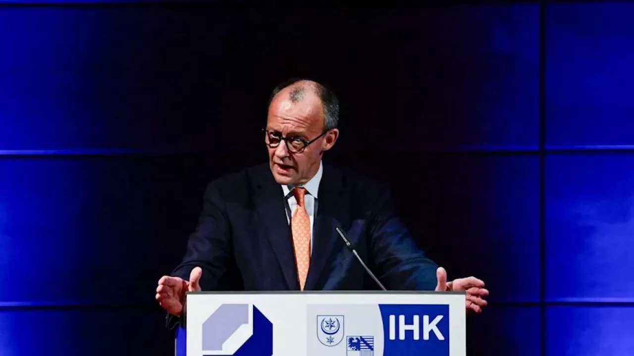 Мерц раскритиковал отказ от атомной энергетики 