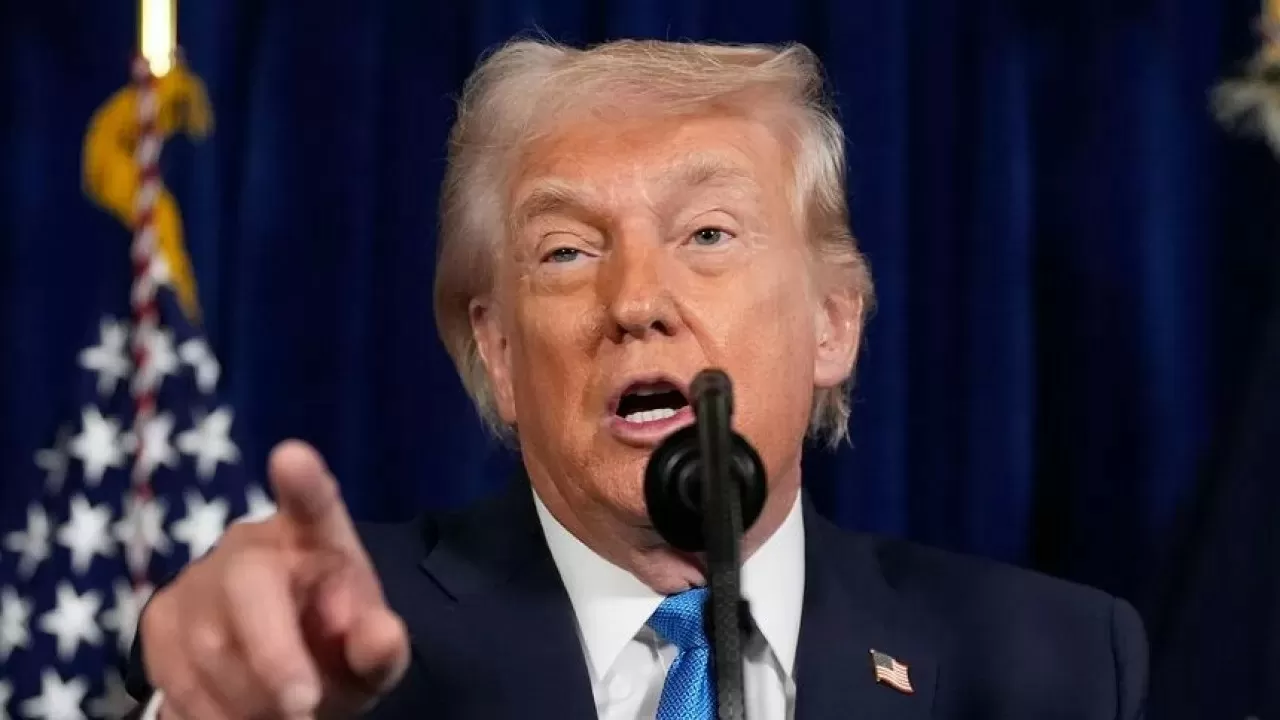 Цена Гренландии: Трамп вводит пошлины против восьми стран Европы