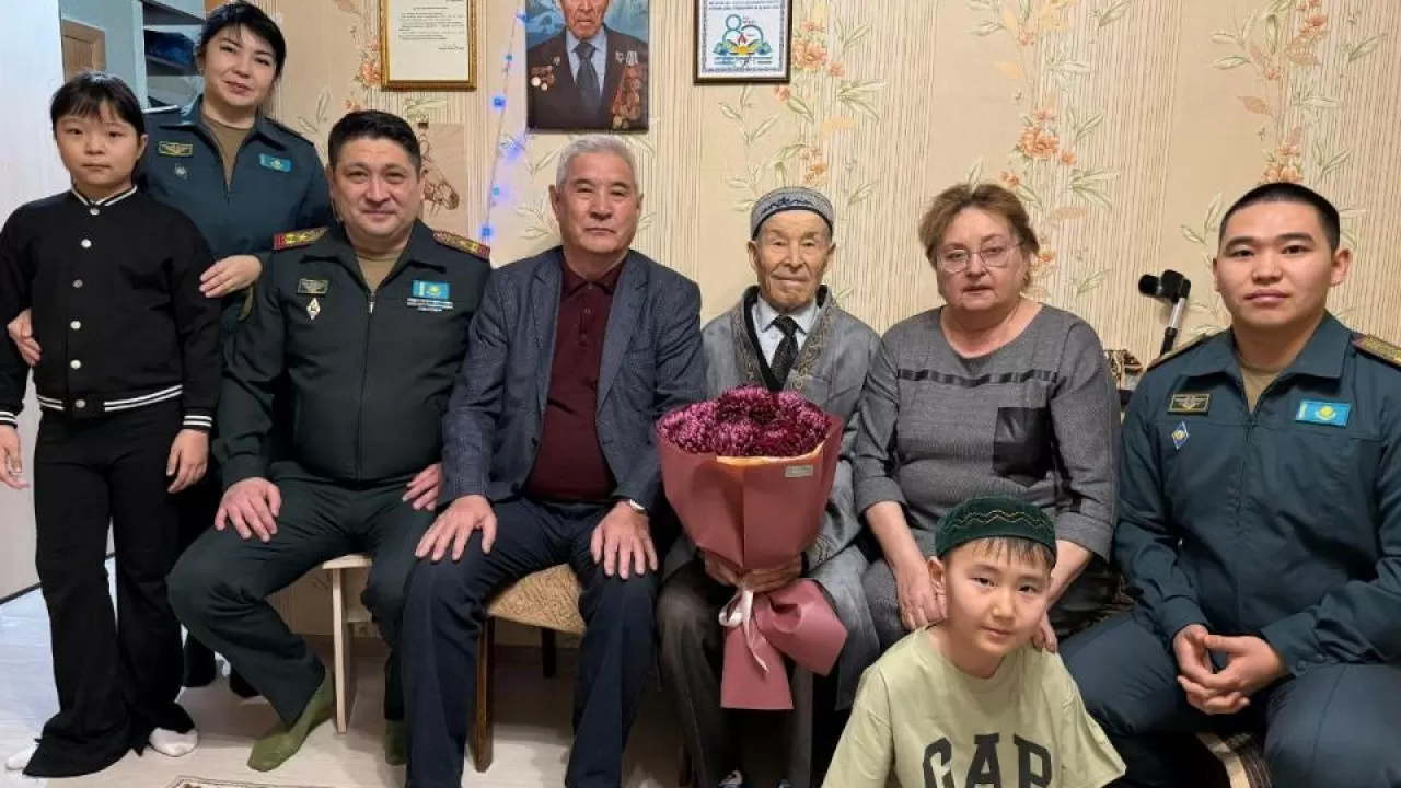 Ветеран из Костаная отметил 100-летний юбилей