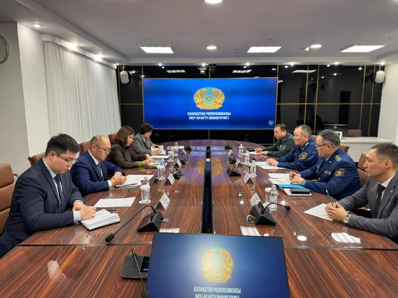 Оқу-ағарту мен Қорғаныс министрлігі оқушыларға арналған бірлескен әскери жиындар өткізеді