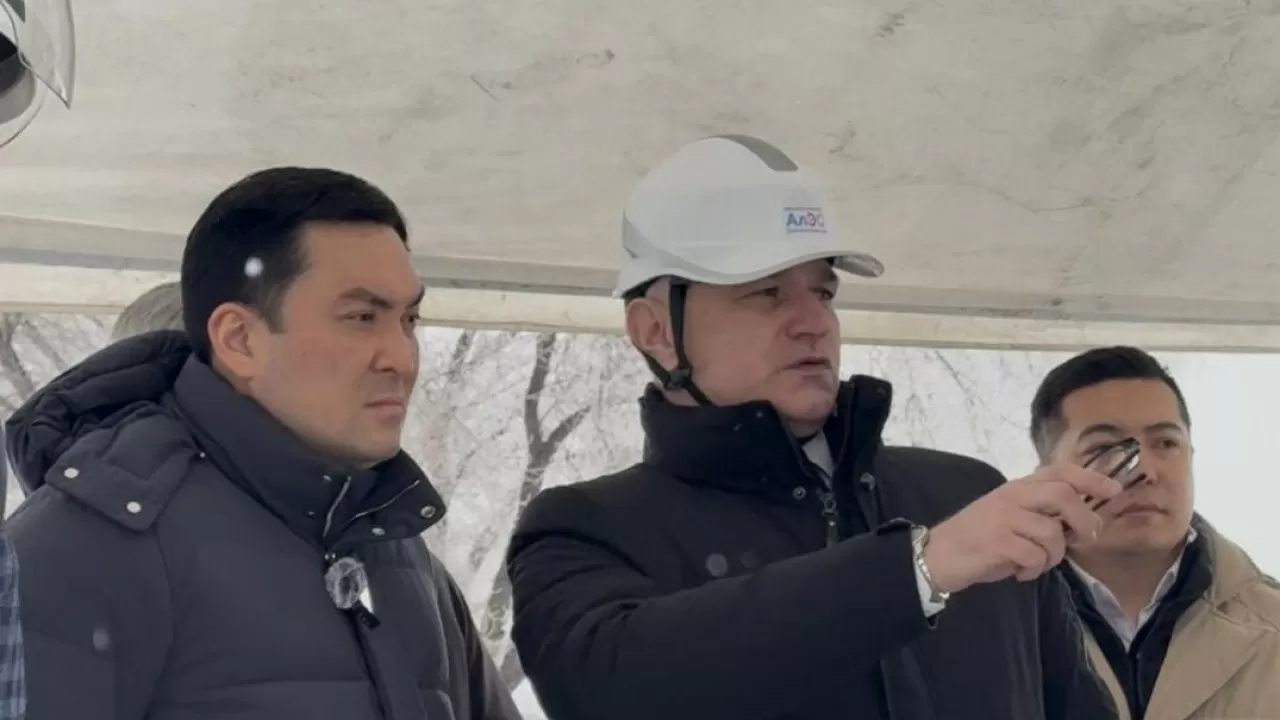 Алматы задыхается &ndash; глава минэнерго раскритиковал модернизацию ТЭЦ