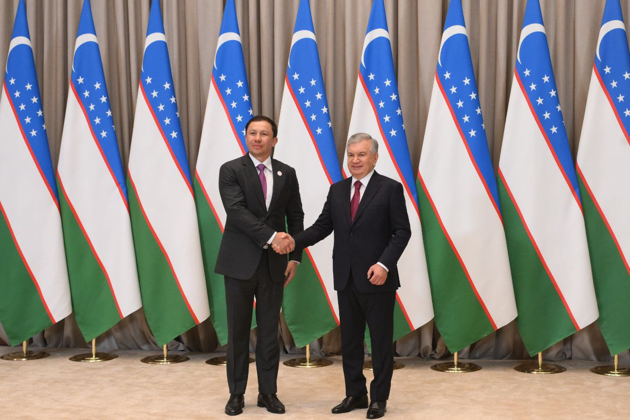 Геннадий Головкин Өзбекстан Президенті Шавкат Мирзиёевпен кездесті