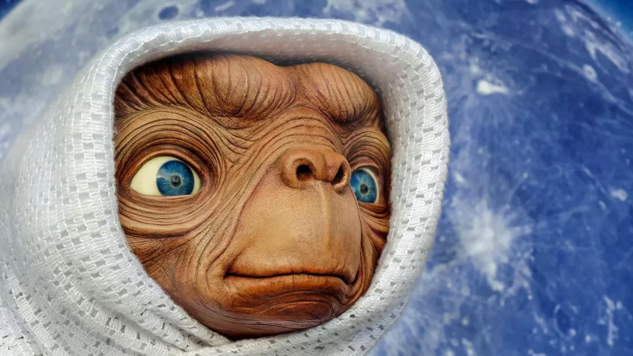 2 января: день фантастики, интровертов и традиций 