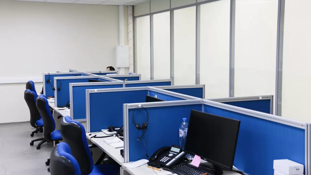 Алматыда call-орталық ашып, алаяқтықпен айналысқан шетелдіктер ұсталды