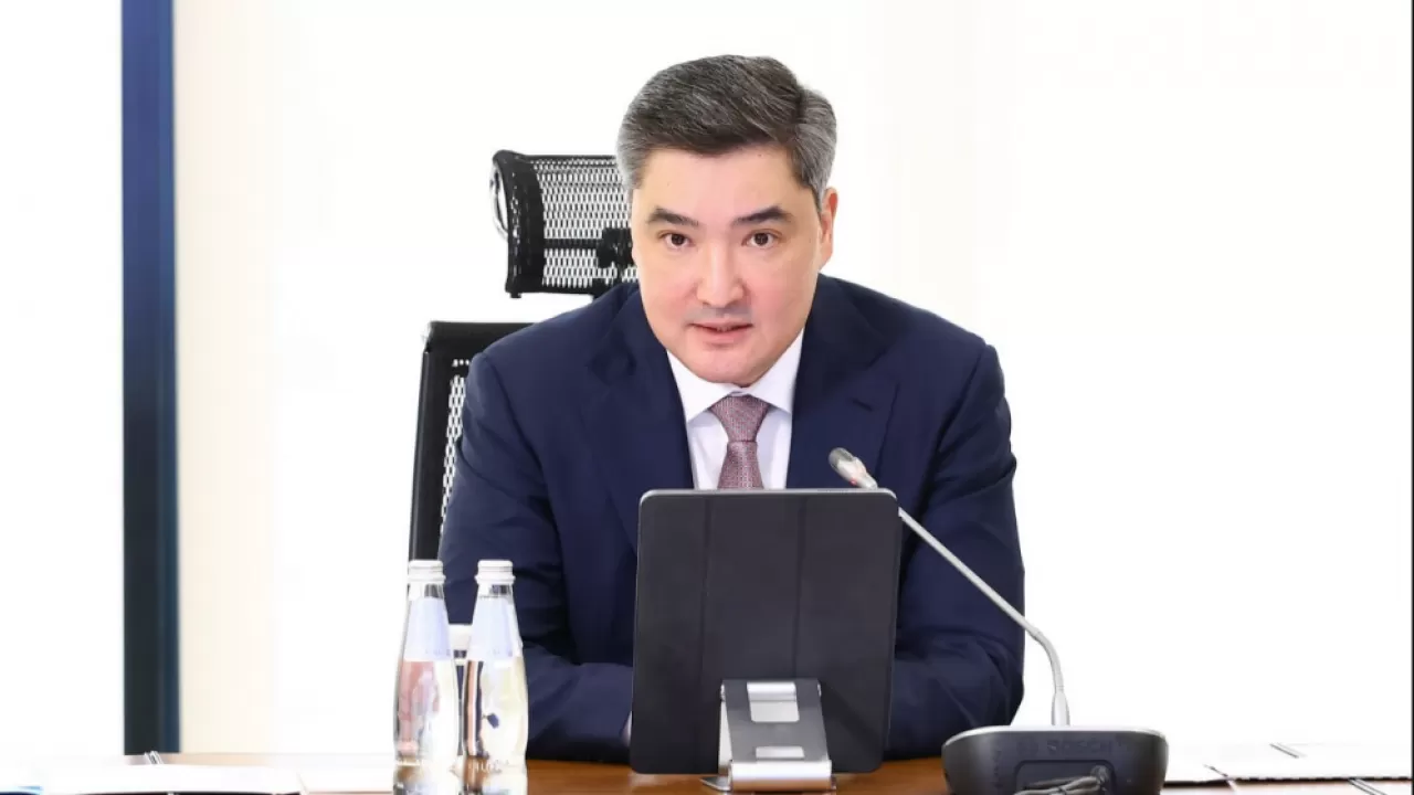 Массовое закрытие бизнеса в Казахстане не произошло - премьер 