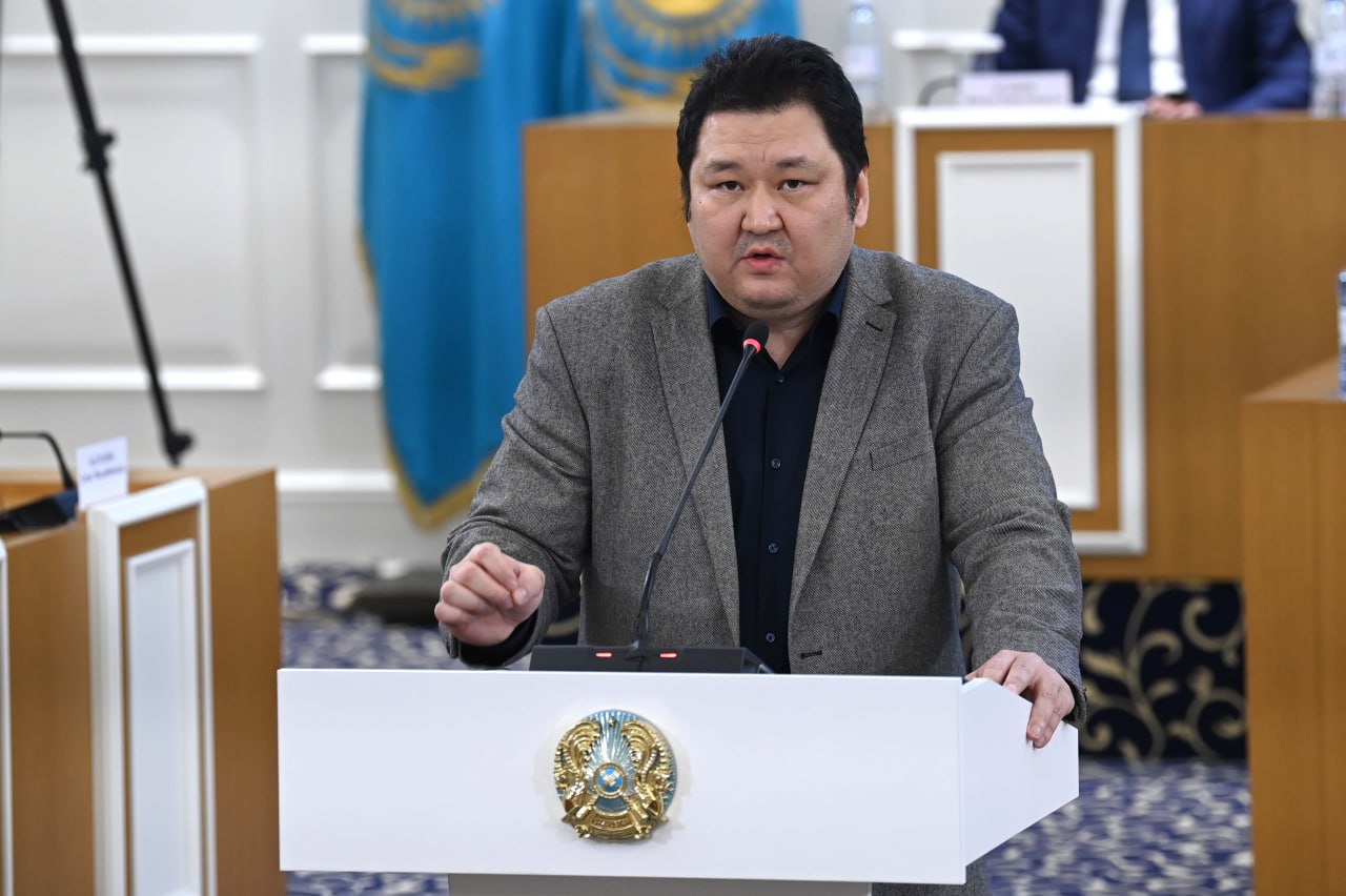 &laquo;Біз кімбіз және қайда барамыз?&raquo; Конституция кіріспесі не айтуы керек