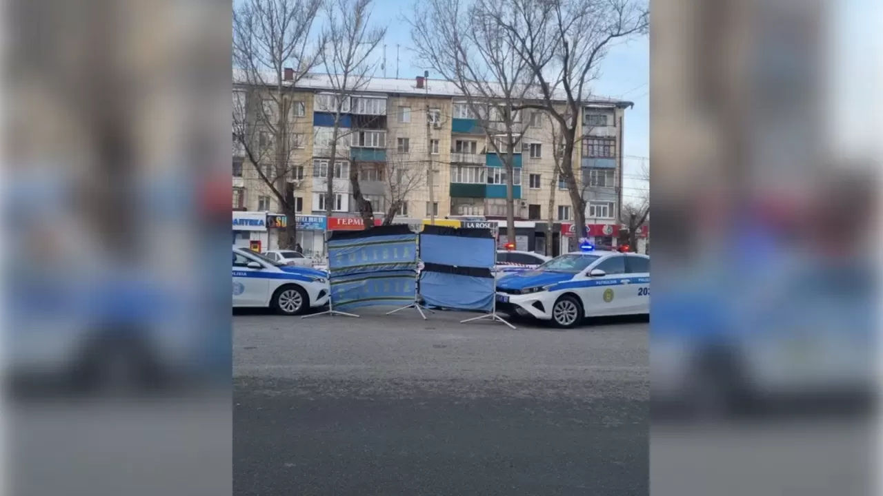 Оралда жаяу жүргіншіні көлік қағып кетті