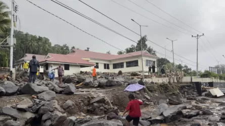 Индонезияда табиғи апат салдарынан 150-ге жуық адам табылмай жатыр