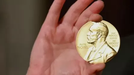 Трамп все-таки получил медаль Нобелевской премии мира 