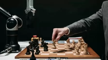 Принят первый в мире закон о регулировнии ИИ