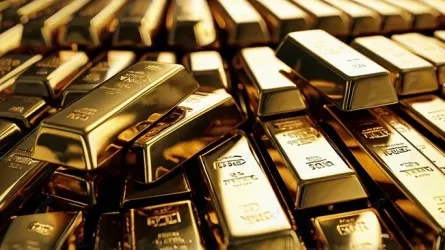 Цены на золото впервые ушли выше 5000 долларов