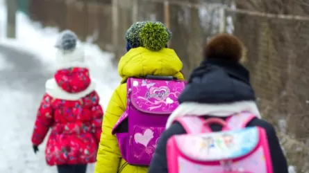 Вторая смена школьников Астаны останется дома 