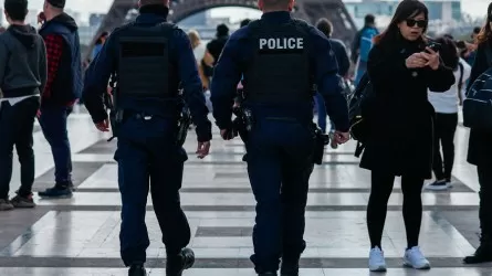 Во Франции сожгли 813 автомобилей в новогоднюю ночь