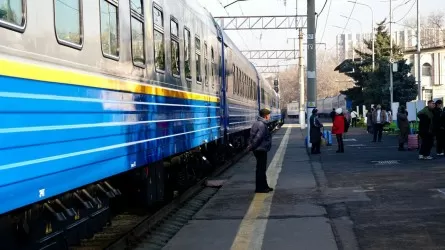 Елімізде теміржол билеттеріне қысқы жеңілдіктер басталды