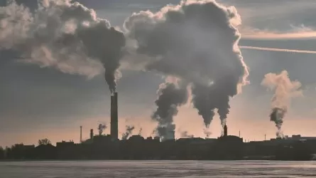 Загрязнение воздуха усилится в 8 городах Казахстана 