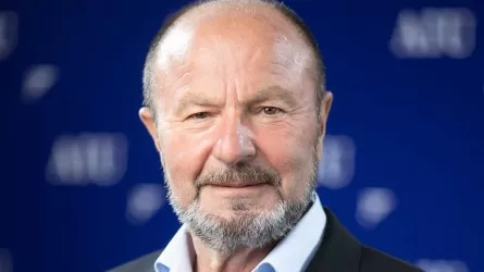 Изменением Конституции Казахстан делает цивилизационный выбор &ndash; Исидор Борчашвили