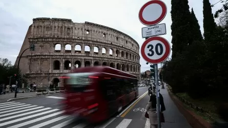 Италия астанасында көліктердің жылдамдығы шектелді