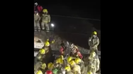 Новая трагедия в Испании: еще один поезд попал в аварию 