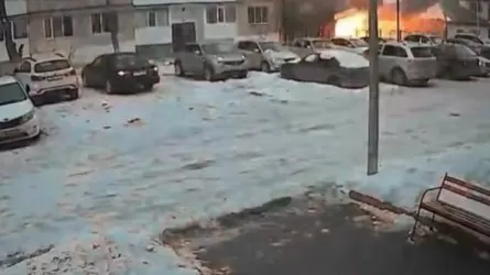 Взрыв газа в кафе Хромтау: крыша взлетела вверх 