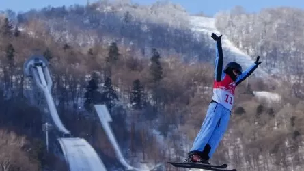 ЭКМ по фристайл-акробатике: как выступили казахстанцы в Канаде 