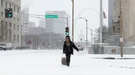 Один из самых мощных за последние 100 лет штормов накрыл США 