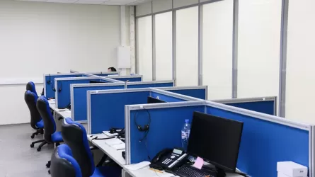 Алматыда call-орталық ашып, алаяқтықпен айналысқан шетелдіктер ұсталды