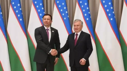 Шавкат Мирзиёев Геннадий Головкинді қабылдады 