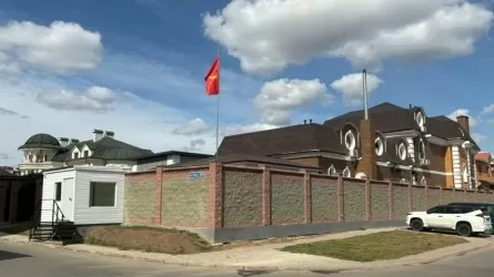 Ноль сомов и тенге: Бишкек и Астана закрепляют &laquo;нулевую аренду&raquo; для посольств