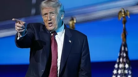 Трамп пошел войной на банки: ставки по кредиткам в США обрушат до 10%